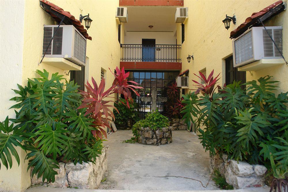 Hotel Hacienda Cancun Bagian luar foto